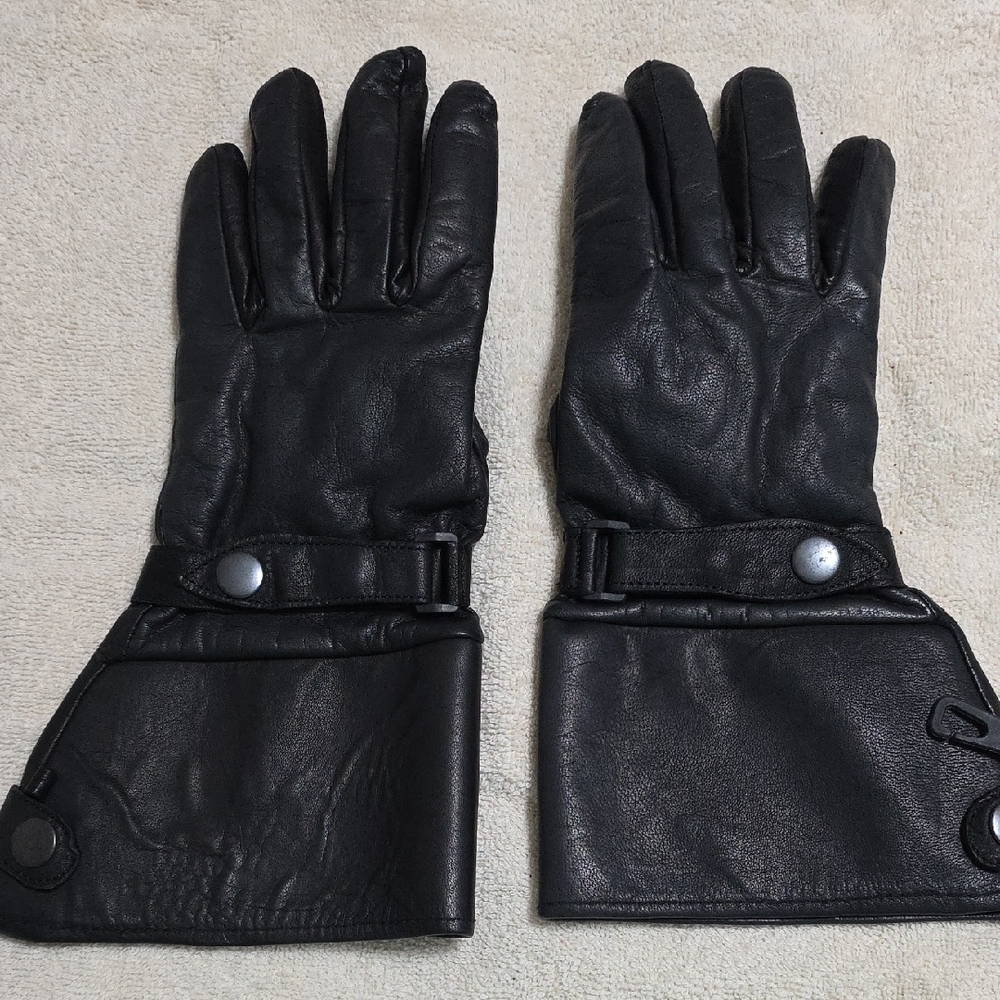 Black Leather Gloves